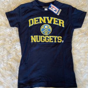Nuggets graphic t-shirt